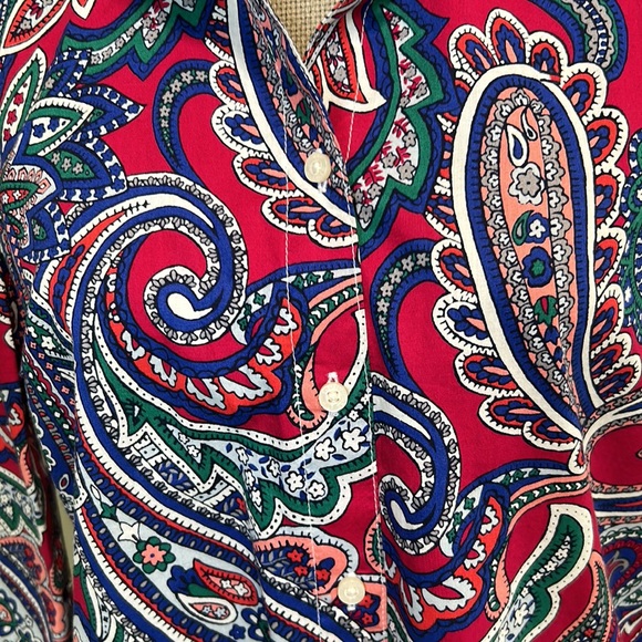 Tommy Hilfiger Classic Fit LS Cotton Paisley Button Front Blouse Sz Large - Picture 3 of 10